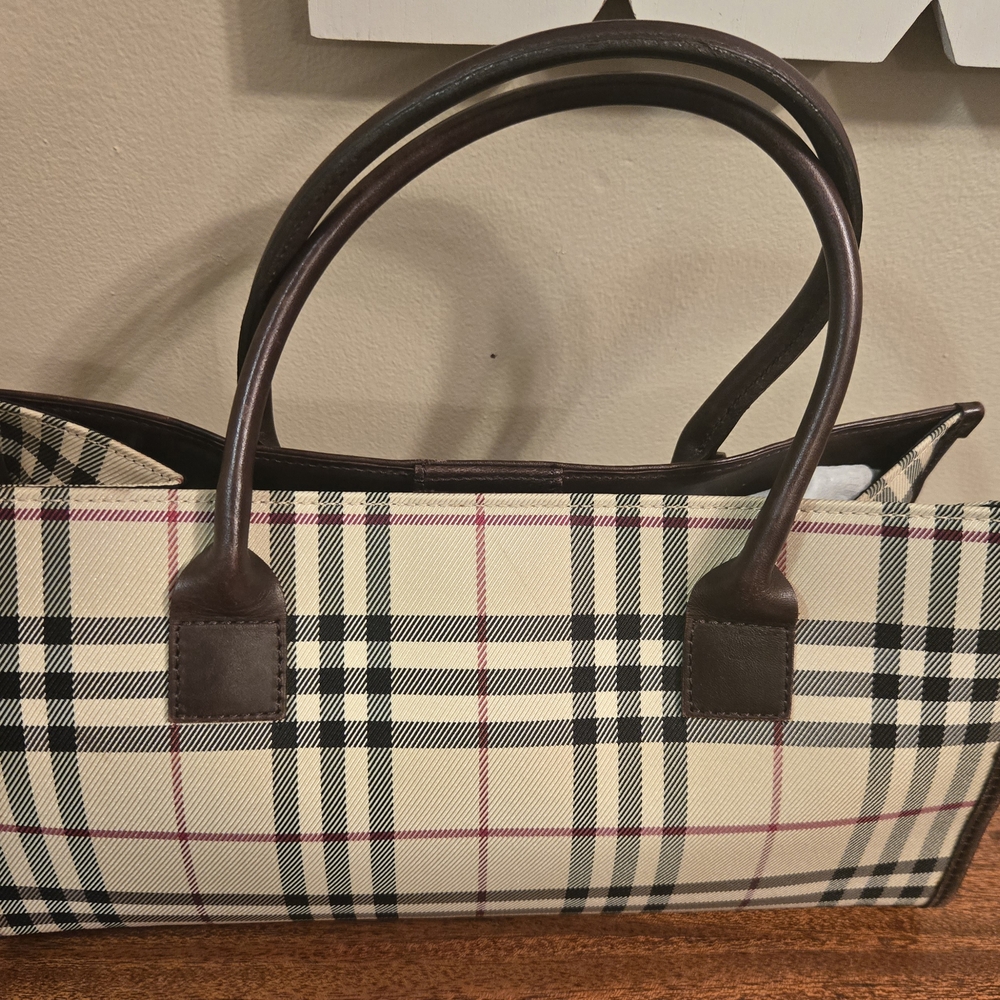 Burberry Checkered Handbag - Brown and Cream - Picture 4 of 9